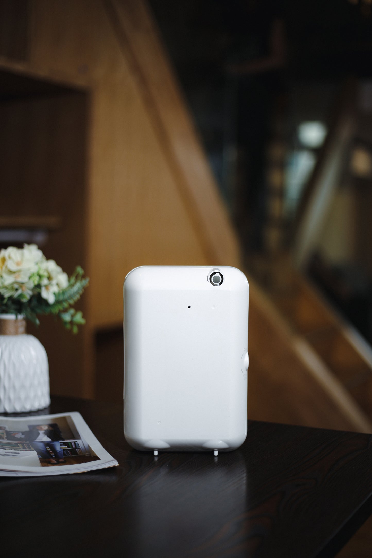 🧱 Diffuseur Mural AE106-V2.0 – Puissance et élégance pour les espaces professionnels